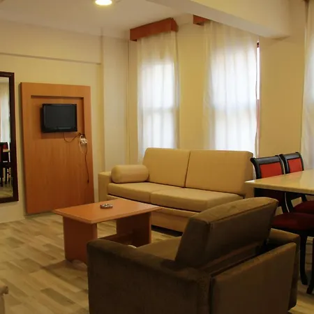 Luxor Apartments